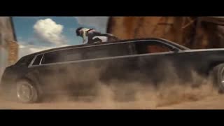 فرار با لیموزین Logan