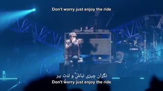 اجرای عالیهLOL(Loudless Of Love)از البوم  سولوی AM302 لی هونگ کی با زیرنویس چسبیده ی فارسی... خیلی خوشم میاد ازش..