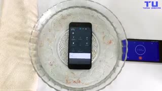 تست مقاومت Xiaomi Mi A1 در برابر نفوذ آب