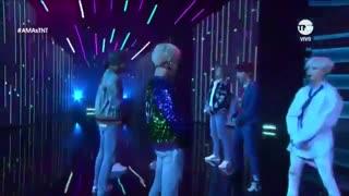 اجرای بی نظیر DNA  توسط BTS  در American music awards 2017