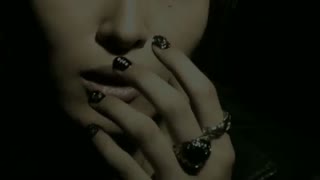 ویدیویی از آهنگ((Aoki Tsuki Michite)) ending  انیمه خادم سیاه:کتاب سیرک (Black Butler: Book of Circus) با صدایAKIRA