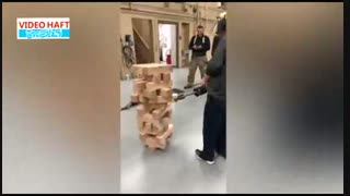 آتشنشان ها در آمریکا مهارت ها و تمرکز خود را اینگونه به مسابقه میگذارند