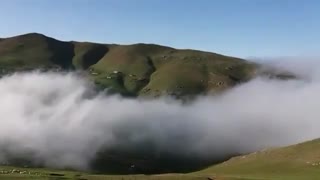 مه بسیار زیبا