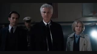 قسمت8(آخر)فصل اول سریال امریکایی چیزهای عجیب غریب 2016