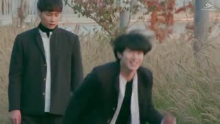 موزیک ویدیو کره ای sweet dream از هیچول و کیونگ هون با حضور افتخاری تیم knowing brother