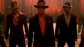 موزیک ویدیو «You Rock My World» دنیای مرا باشکوه میکنی | مایکل جکسون، 2001