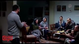 دانلود رایگان فیلم سینمایی آذر رایگان و کامل