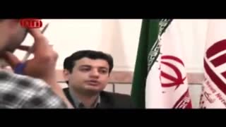 دبیرستانی های ما فکر میکنند امام زمان که بیان،گردن افراد رو میزنن