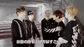 اول اینو بگم ماله چنله ویکوکه ادرسش تو ویدیو هست ...لحظاتی از حسادت ته وقتی سایر اعضا به کوکی نزدیک میشن