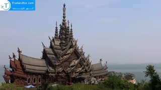 خانه  جالب مقدس حقیقت با اشکال های جذاب در پاتایا