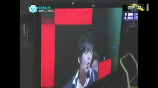 YS & KJ at MCountdown Behind scene 2011.10.06 