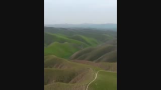 مسیر زیبای گورستان تاریخی خالد نبی