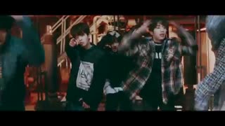 Stray kids_Grrr performance  video