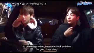 فانی مومنت از  وی عضو بی تی اس