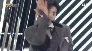 کنسرت ازاینفینیت آهنگ به من بگو(tell me_infinite)