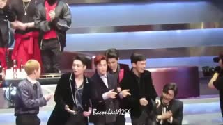 ری اکشن اکسو وقتی برنده میشن