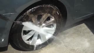 Wheel & Tyre Cleaner (فوم جرمگیر رینگ و لاستیک)