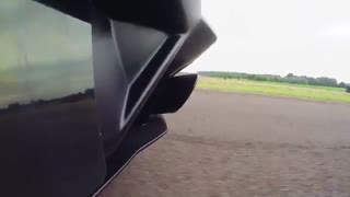 برنده مسابقه درگ مرسدس  AMG GT R و لامبورگینی اوراکان کدام است؟