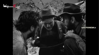 گنج‌ های سیرا مادره سکانس پیداکردن معدن طلا و شروع برای استخراج طلا در کوهستان