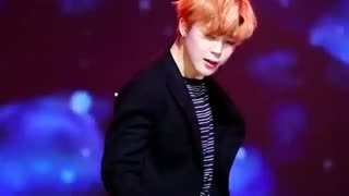 jimin-so hot(BTS/Blackpink)(کادو تولدت خاطره با بسییییییییییی تاخیر)