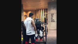 ورزش کردن آقای استار