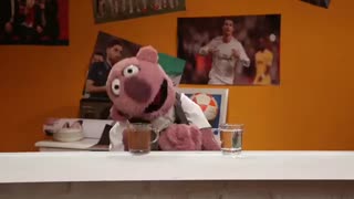 واکنش جناب خان....