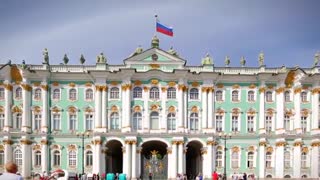 چرا سن پترزبورگ یک مقصد عالی برای گردشگران جهان است؟