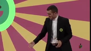 استنداپ کمدی وحید رحیمیان در مرحله سوم خنداننده شو۲