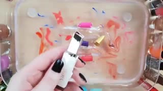 مخلوط وسایل آرایشی با اسلایم شفاف + ت