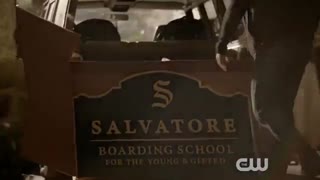 سریال میراث Legacies (توضیحات لطفا)