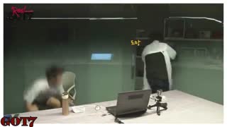 (... KPOP IDOLS SCARED MOMENTS (BTS,GOT7,SEVENTEEN,ETC