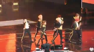 اجرا آهنگ I'M FINE  از BTS در تور جهانی LOVE YOURSELF