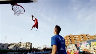 سلاطین جاذبه - بهترین فری استایل های دانک بسکتبال