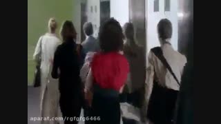 جایزه بزرگترین گوز سال هم میرسه به ایشون..............ته خندس