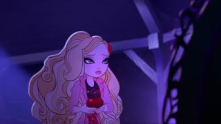 اپل وایت در مقابل آینه دراگون گیمز