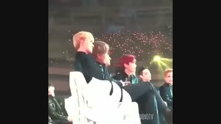 وقتی بک وسط مراسم داد میزنه من گشنمه!><