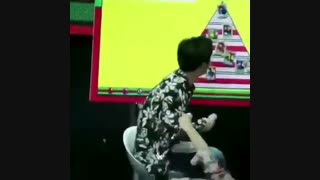 ما هیچ ما نگاه