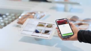 ویدئوی آموزشی اپل برای کار با آیفون های جدید