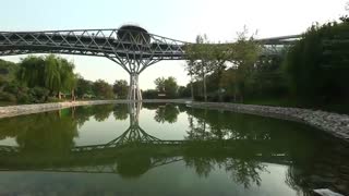 یه جایی تو تهران هستش که برای تفریح خیلی خوش میگذره !