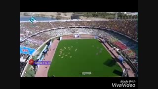 لحظه باشکوه ورود رهبر انقلاب به استادیوم آزادی