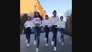تاحالا هرکی دیدم اینجا کی پاپره کککک