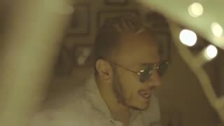 دمو از اشوان